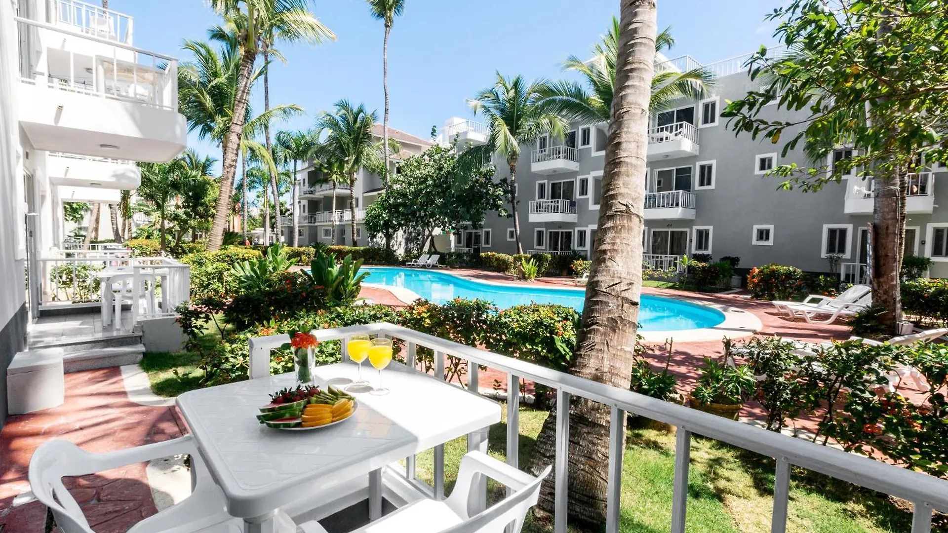Sunny Studios Deluxe Playa Los Corales - Wifi, Beach, Pool Punta Cana Hotel apartamentowy
