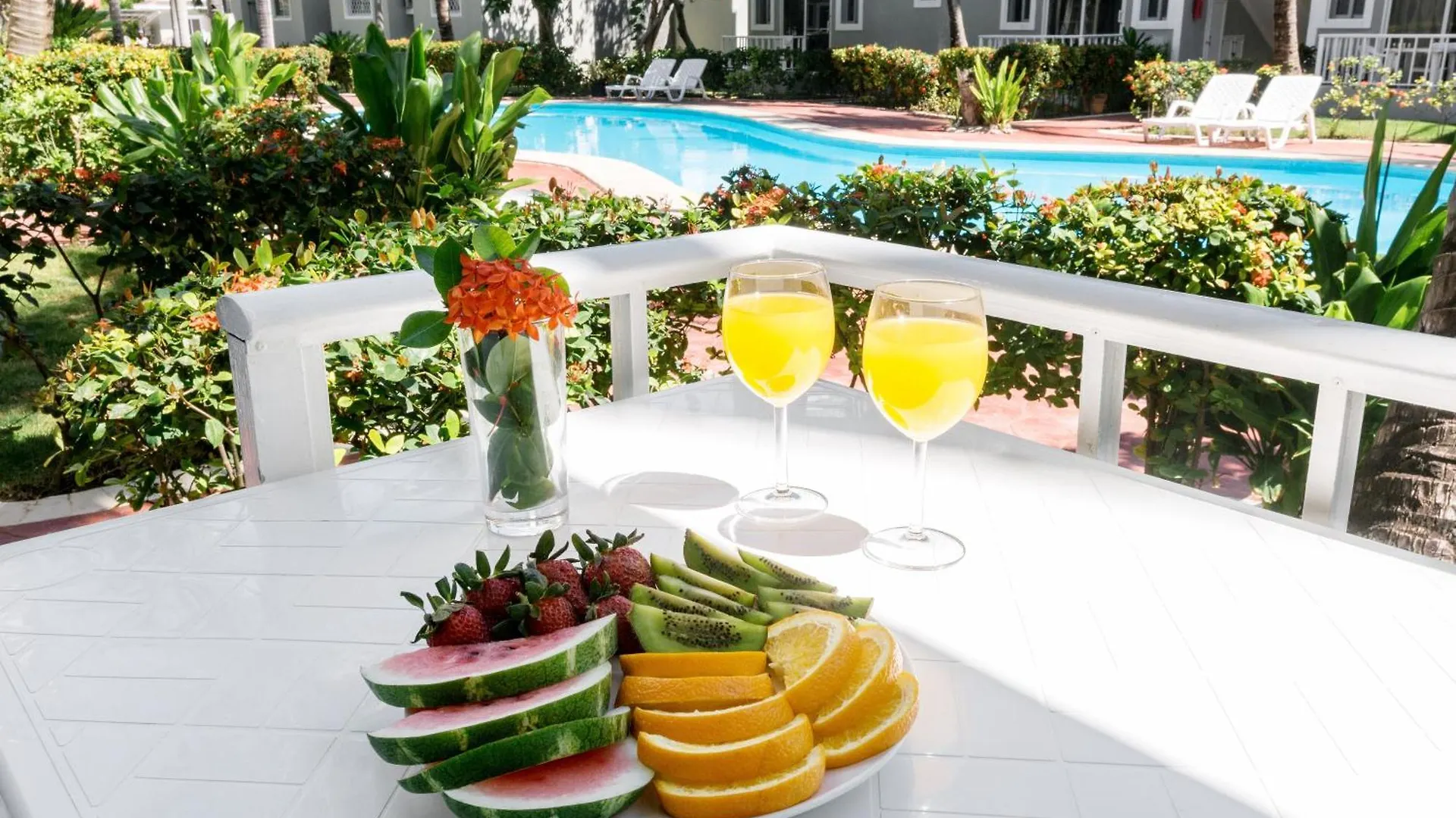 Sunny Studios Deluxe Playa Los Corales - Wifi, Beach, Pool Punta Cana Hotel apartamentowy