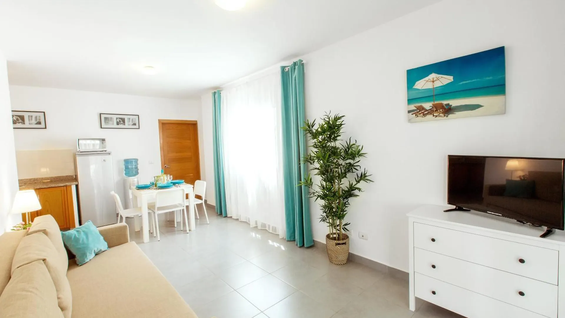 Sunny Studios Deluxe Playa Los Corales - Wifi, Beach, Pool Punta Cana Hotel apartamentowy