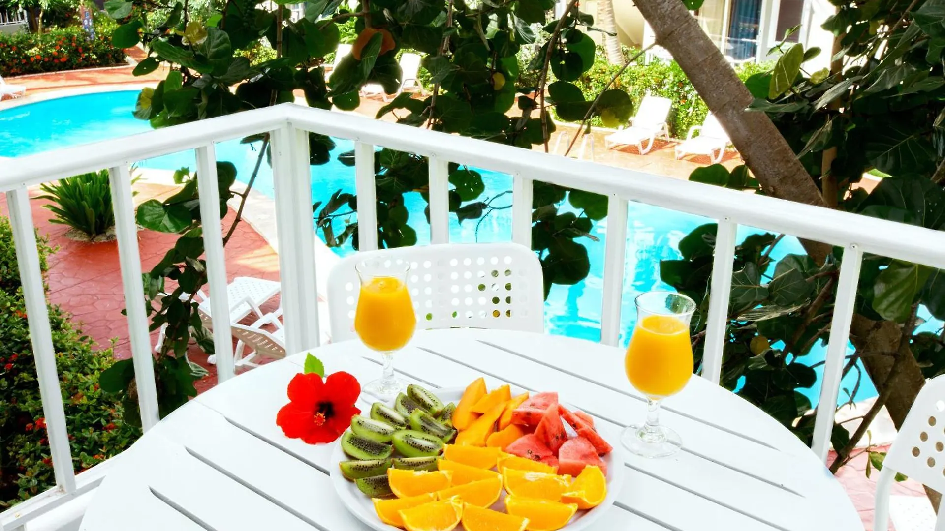 Sunny Studios Deluxe Playa Los Corales - Wifi, Beach, Pool Punta Cana Hotel apartamentowy